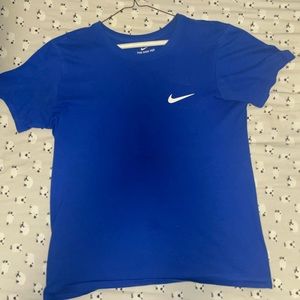 Blue Nike Tee - Shirt